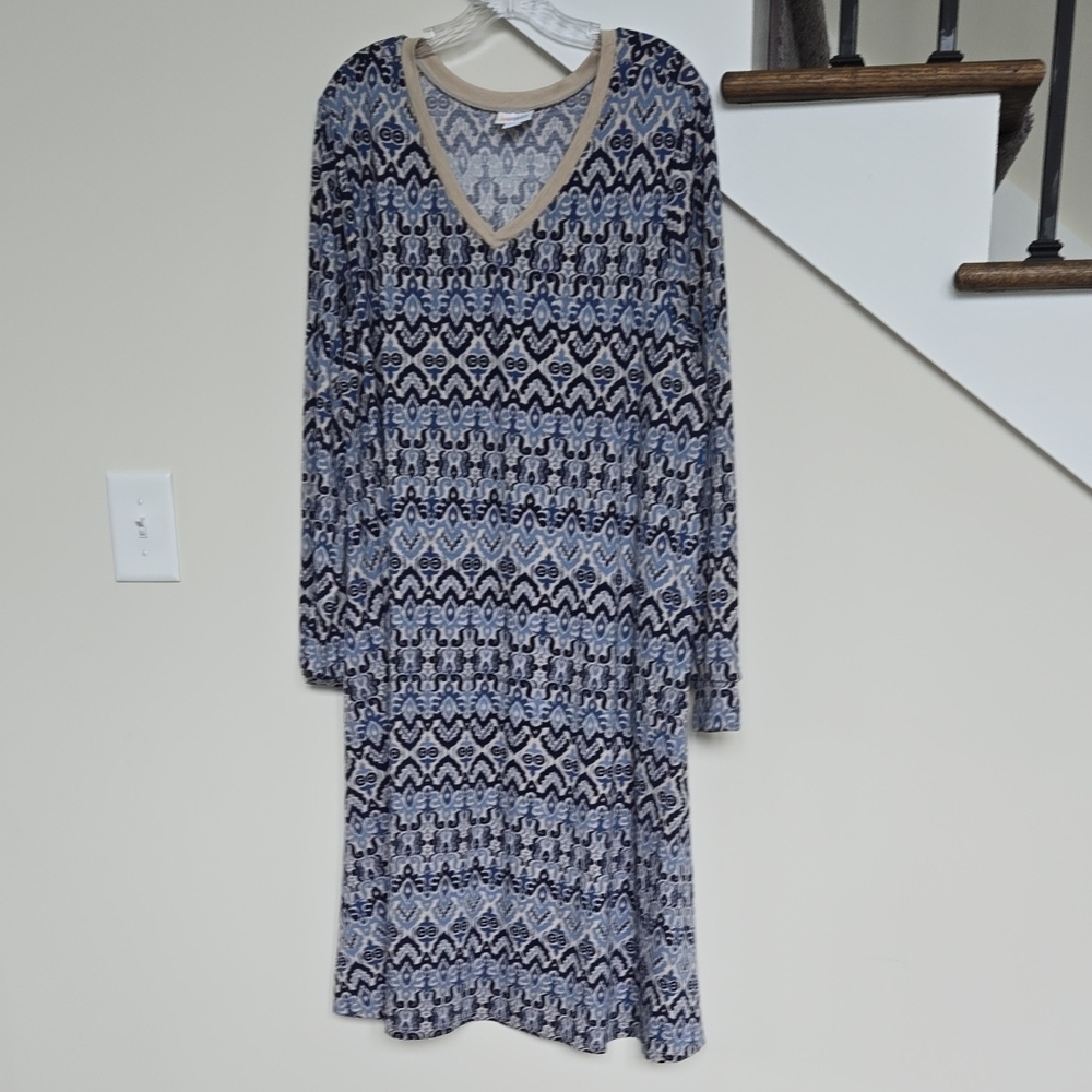 LuLaRoe Blue and Black Geometric Long Sleeve Dress